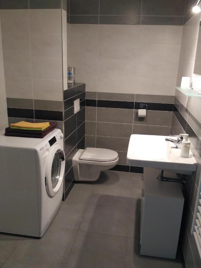 Apartments 4U Center + Free Parking Olomouc Extérieur photo